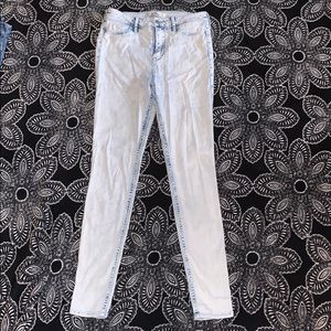 Hollister stone wash jeans